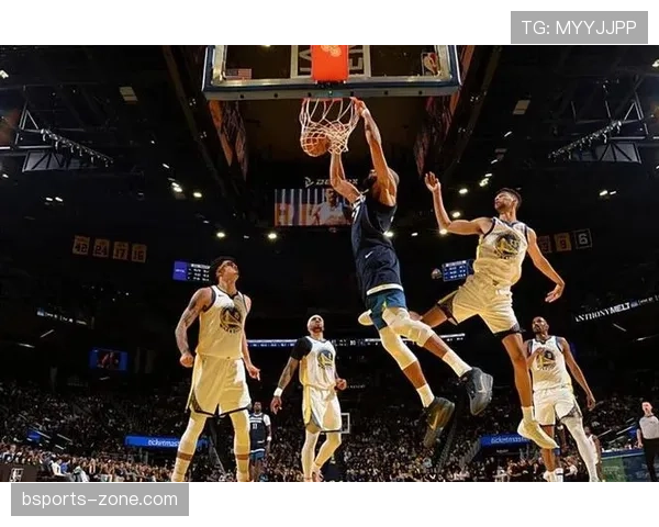 戈贝尔内线高效护框，挡拆防守反差拉大球队稳定