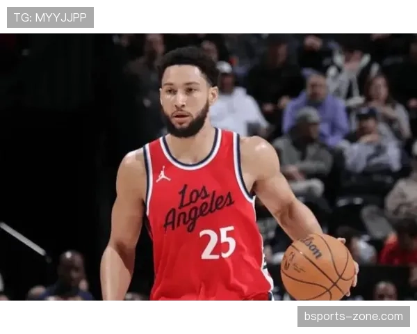 本·西蒙斯挡拆中传球助攻提升球队进攻节奏明显